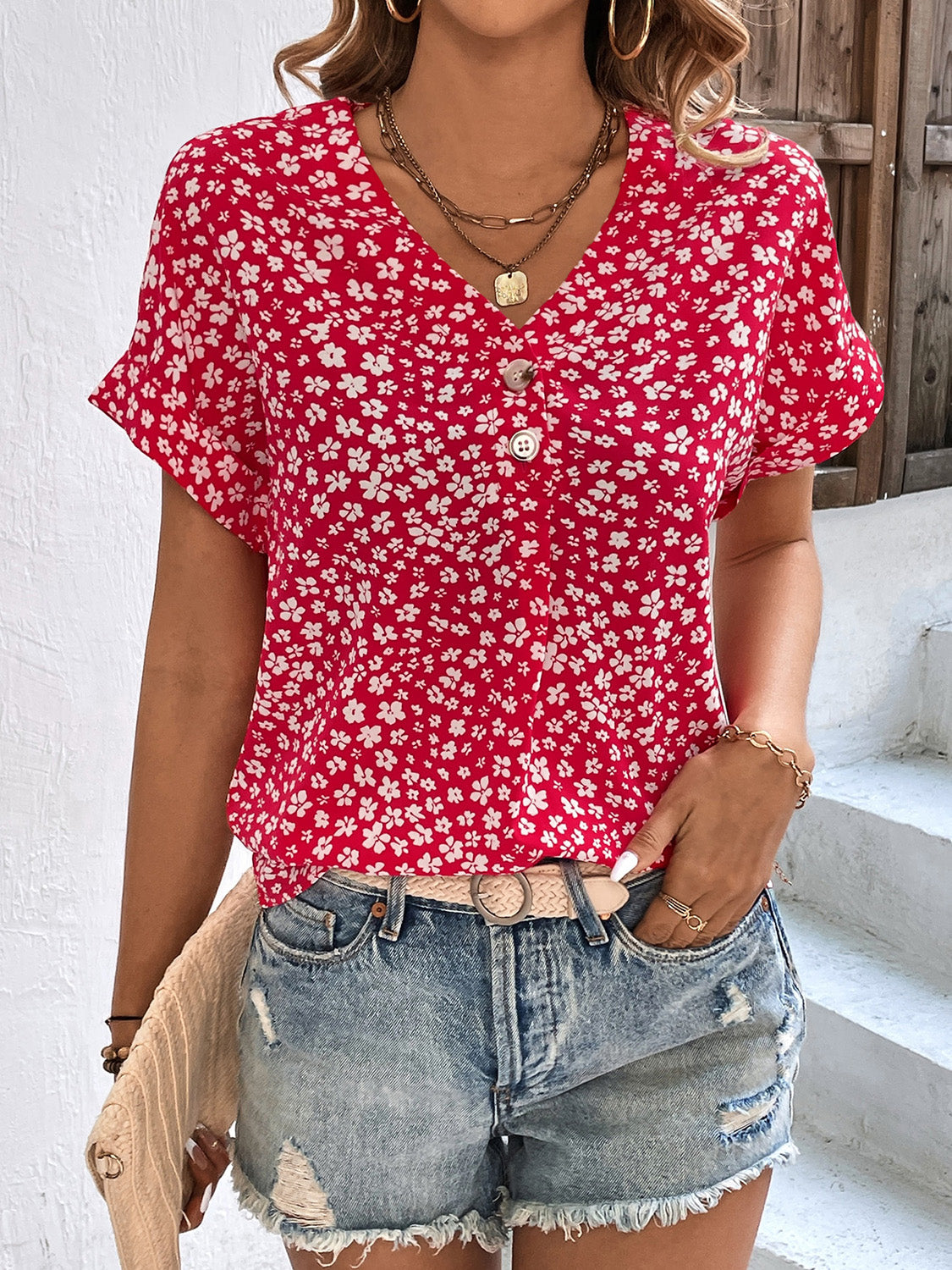 Abigale - Blusa casual floral de manga corta y cuello en V